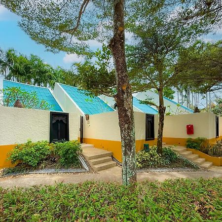 Paradox Resort Phuket Karon Exterior foto