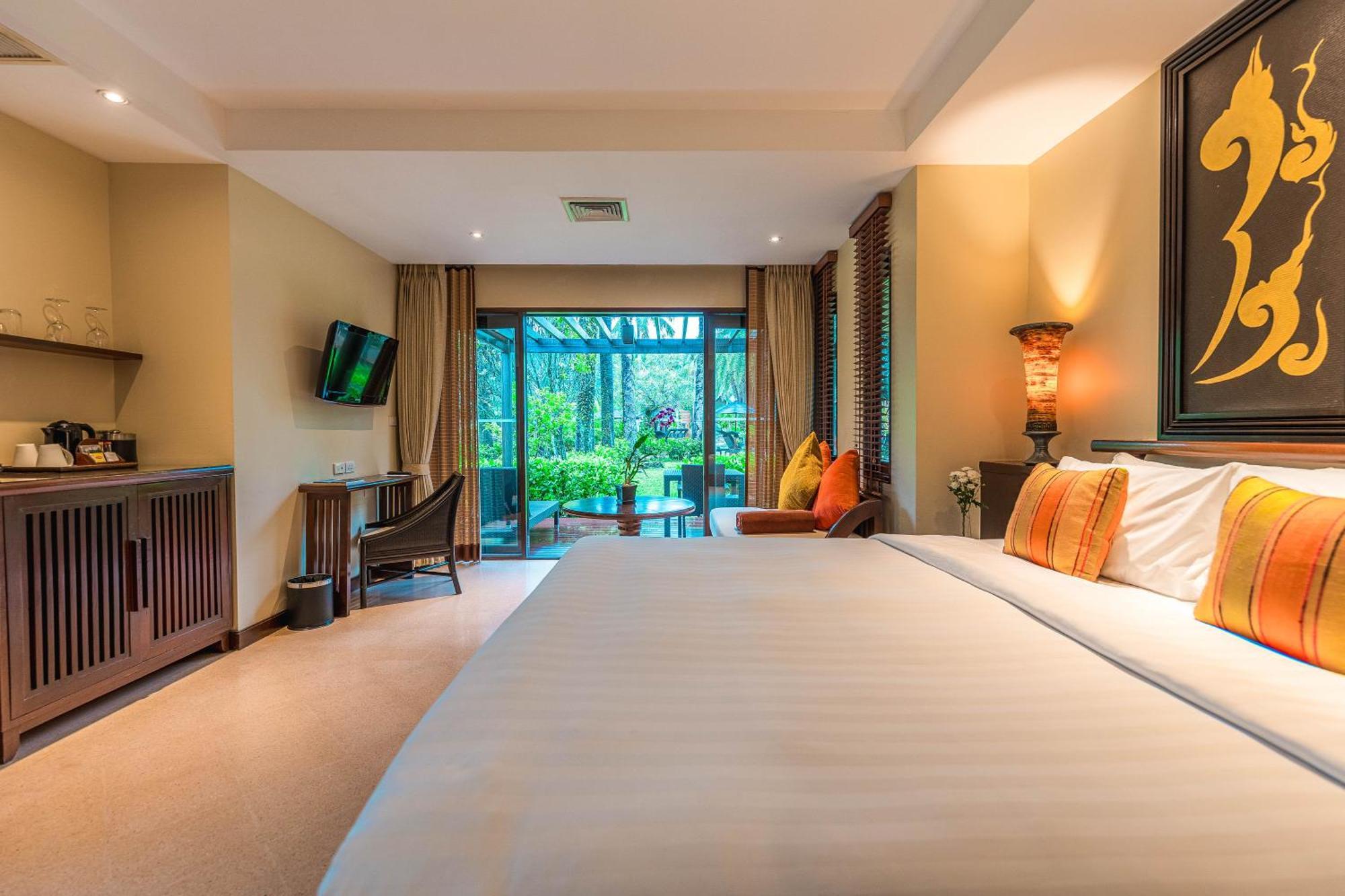 Paradox Resort Phuket Karon Exterior foto Deluxe Pool Access